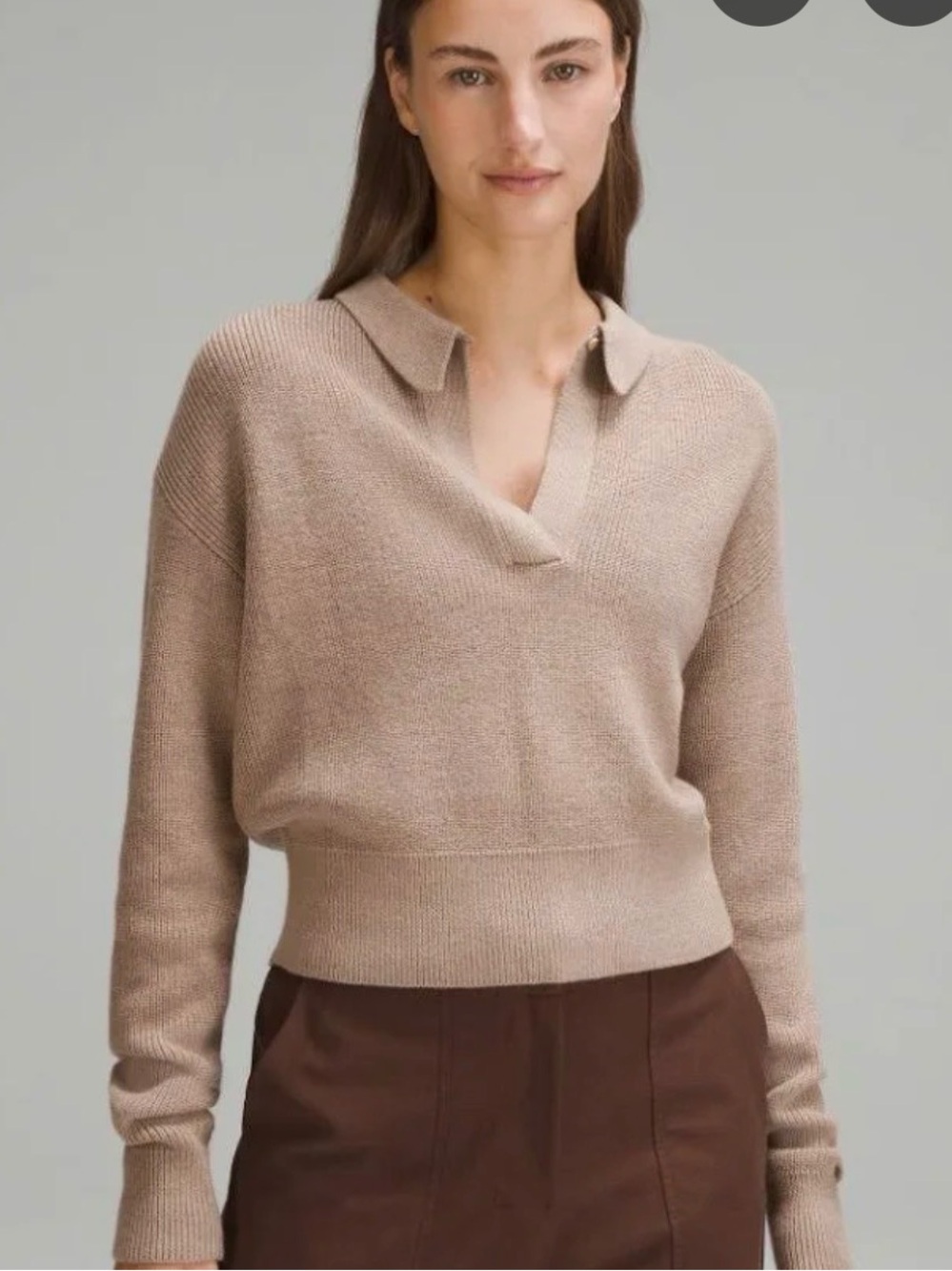 Lululemon Collared V-Neck Pullover Sweater in Light Taupe size Small